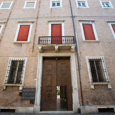Loft In Centro Forlì