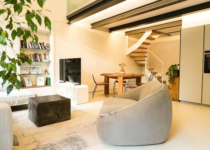 Loft In Centro Daire